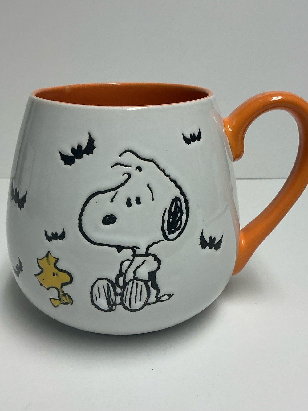 Peanuts Halloween Mug Snoopy & Woodstock with Bats Trick or Treat Message Inside
